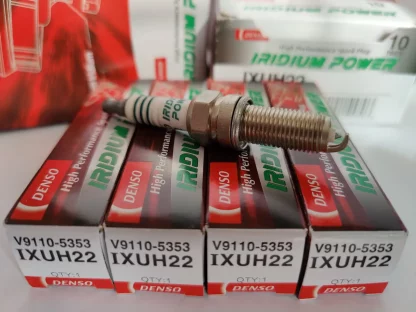 Свічки запалювання DENSO High Performance IRIDIUM Spark Plug POWER - IXUH22 (5353)